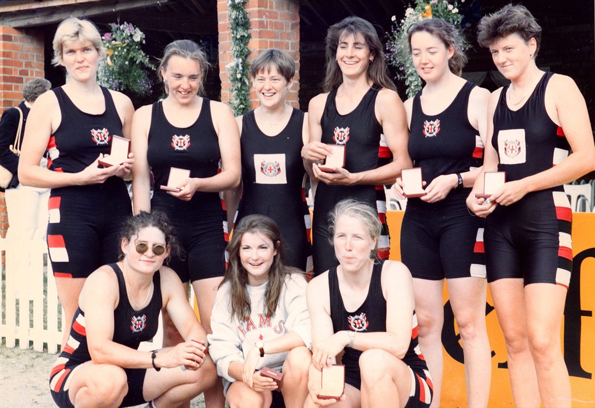 9 women with medals