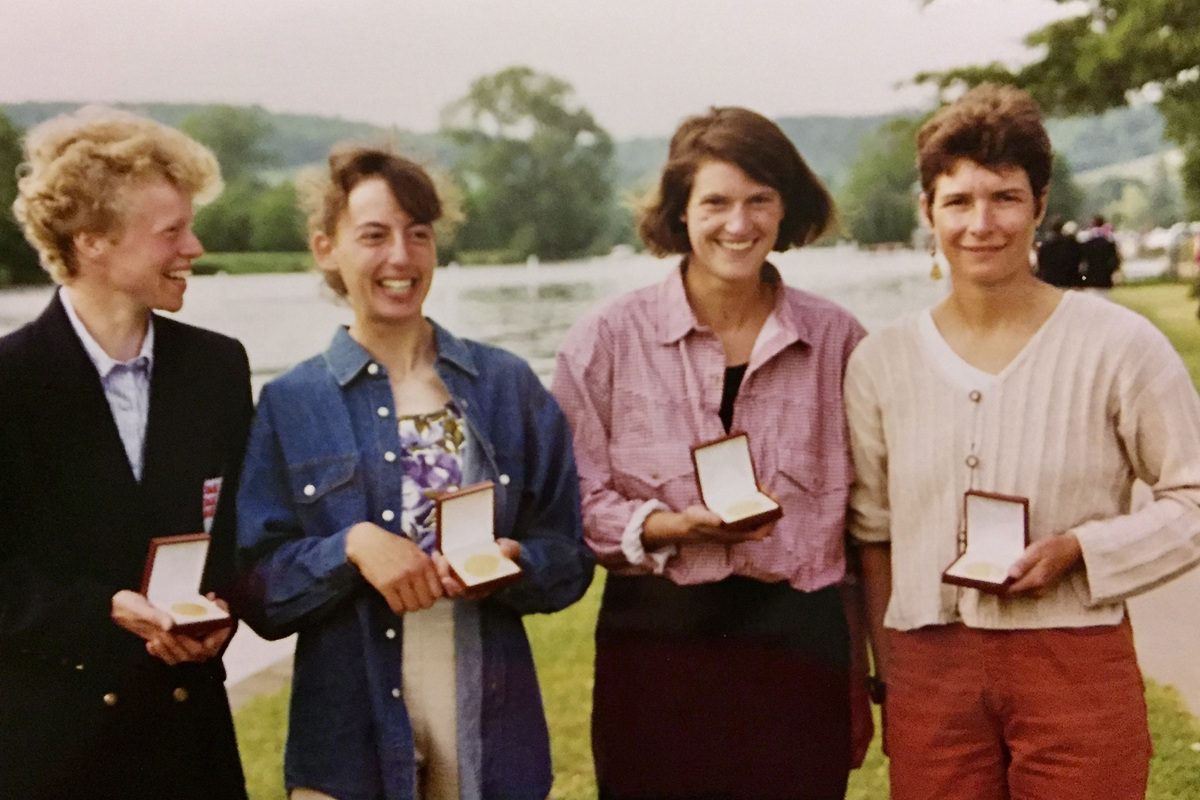 4 women with medals in Henley