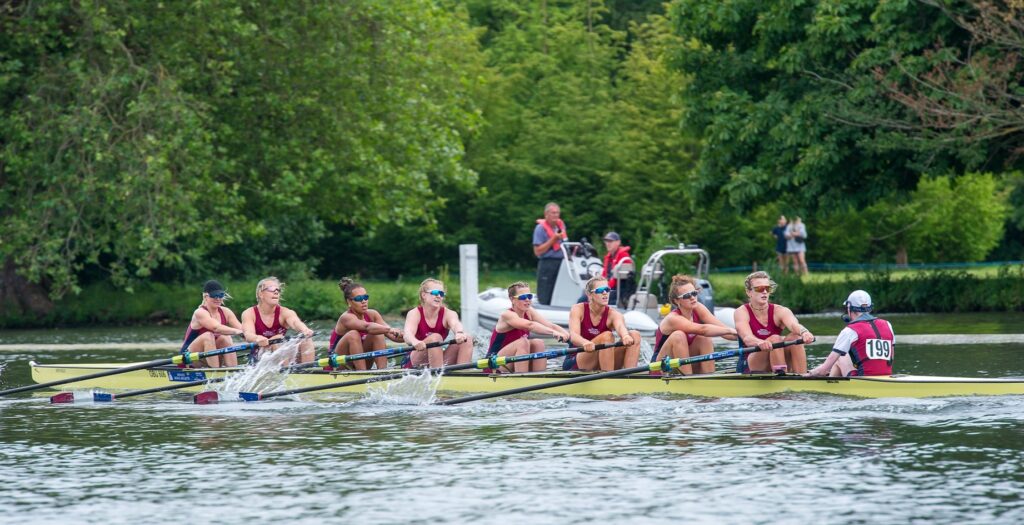 Women's eight racing
