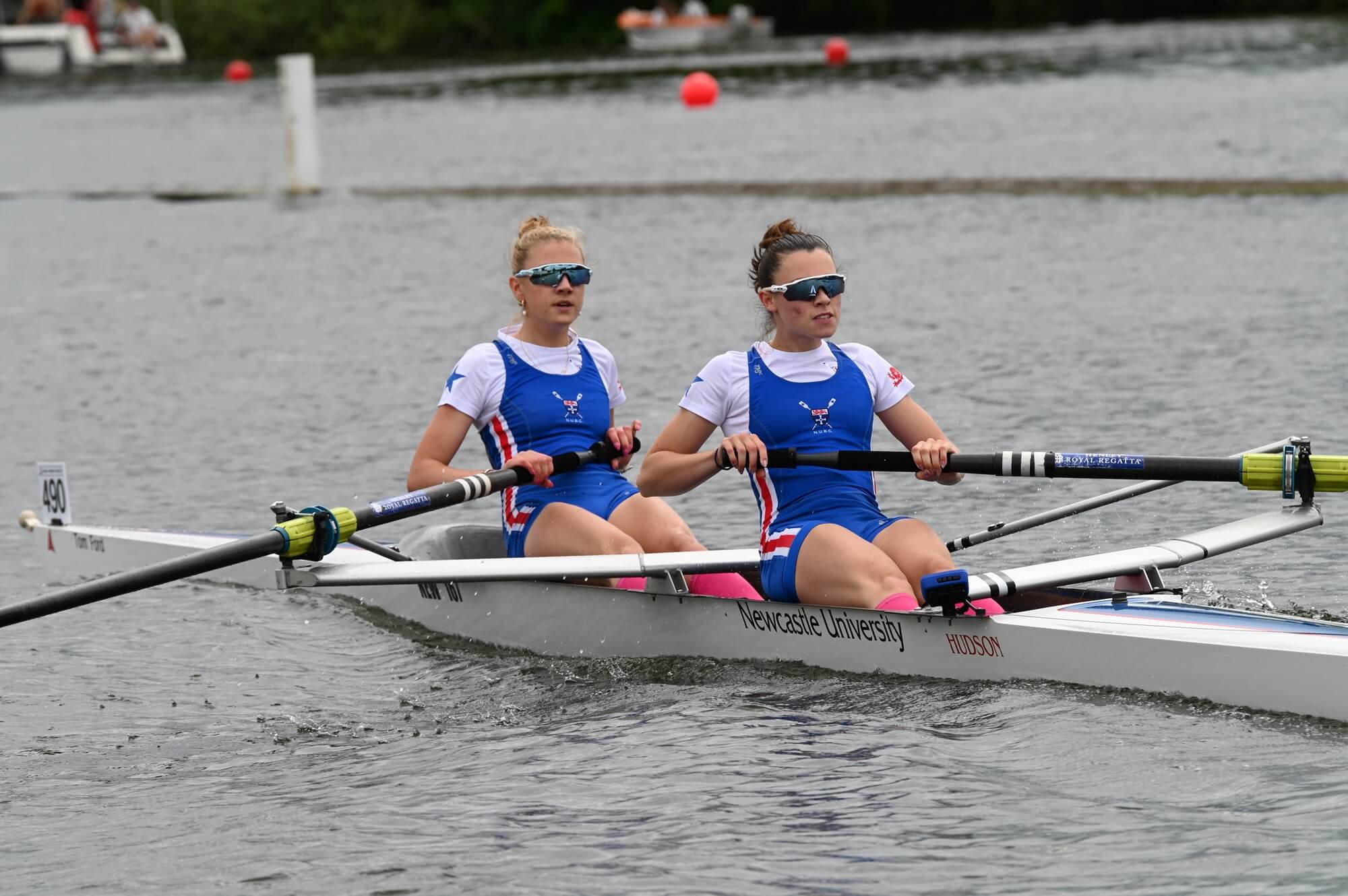 Women's pair racing