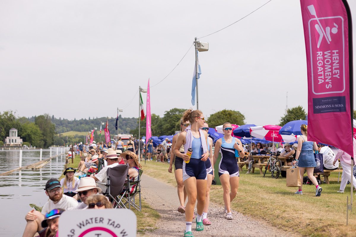 Spectators at HWR