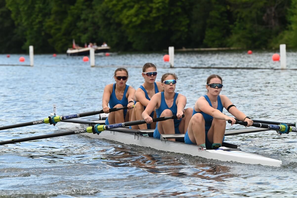 Junior 4+ Headington School Oxford BC racing